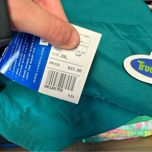 NWT Landau Basic pull on green straight leg scrub pant - Picture 10 of 10